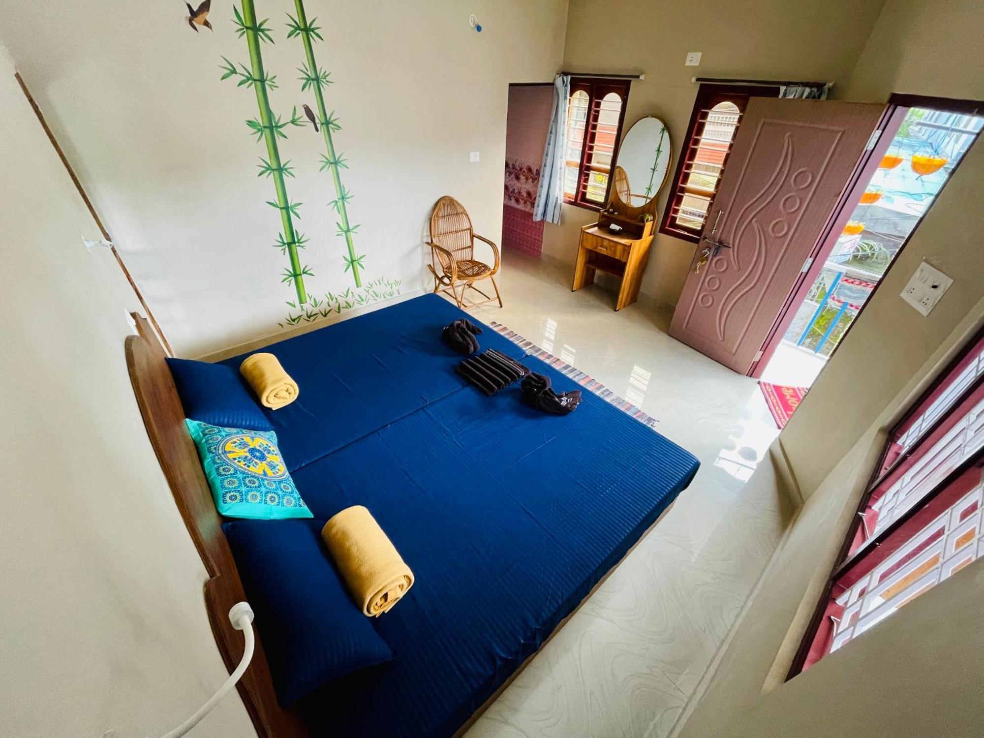 Mountain View Homestay Thekkady Esterno foto
